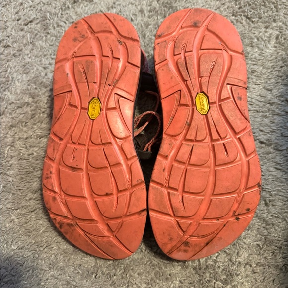 Chacos Size 6 - Picture 3 of 3